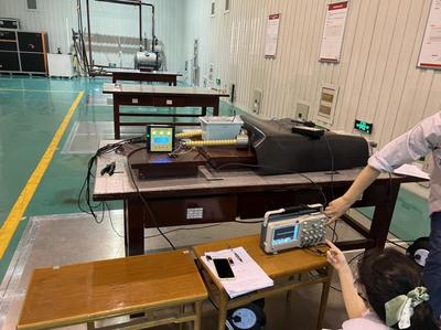 國內首款數字融合型高壓帶電顯示器研制成功，引領電氣設備智能化新浪潮